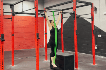 Band assisted chest to bar pullup